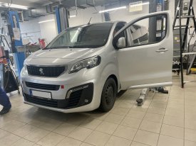 Peugeot Traveller 2.0, 130kw, 2018, AMN8 - výměna oleje v automatické převodovce s aditivy
