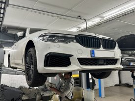BMW 550i, 4.4, 340kw, 2017, ZF8hp - výměna oleje v automatické převodovce